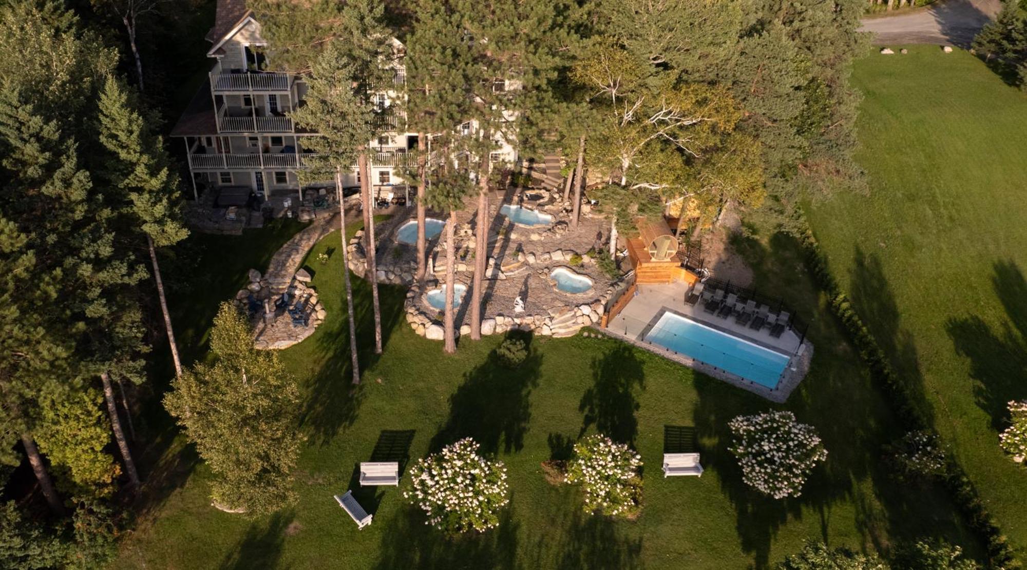 Estello Suites & Spa Lac-Megantic Exterior photo